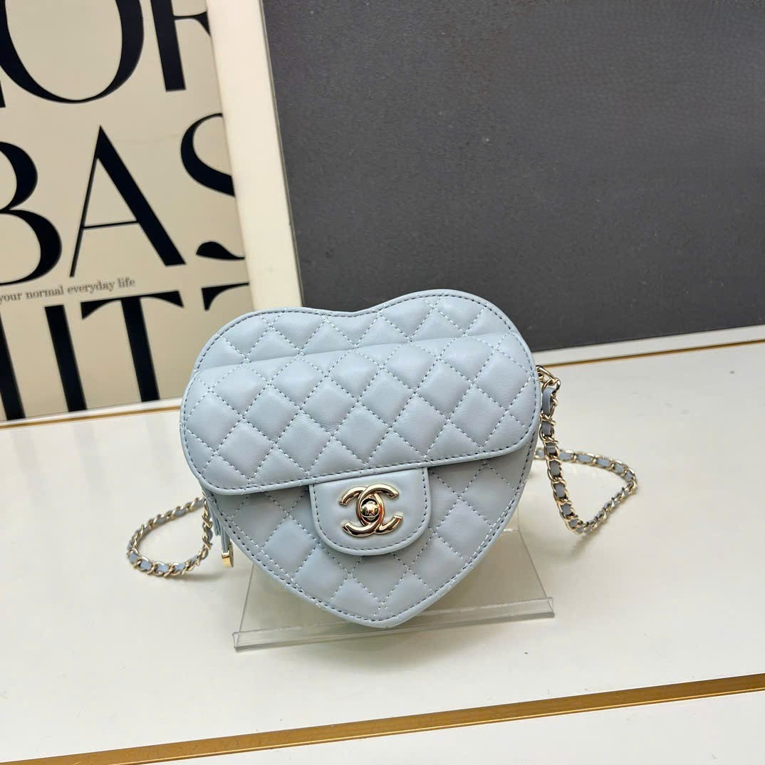 Chanel 25B CC In Love Small Heart Bag With Chain - AS5764