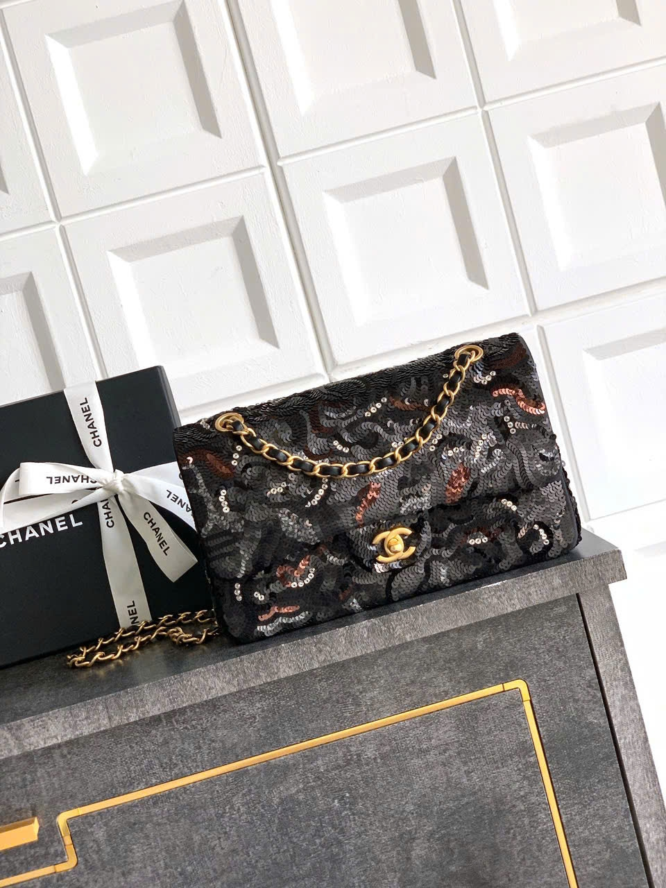 Chanel 25P CF Floral Sequin - A01112