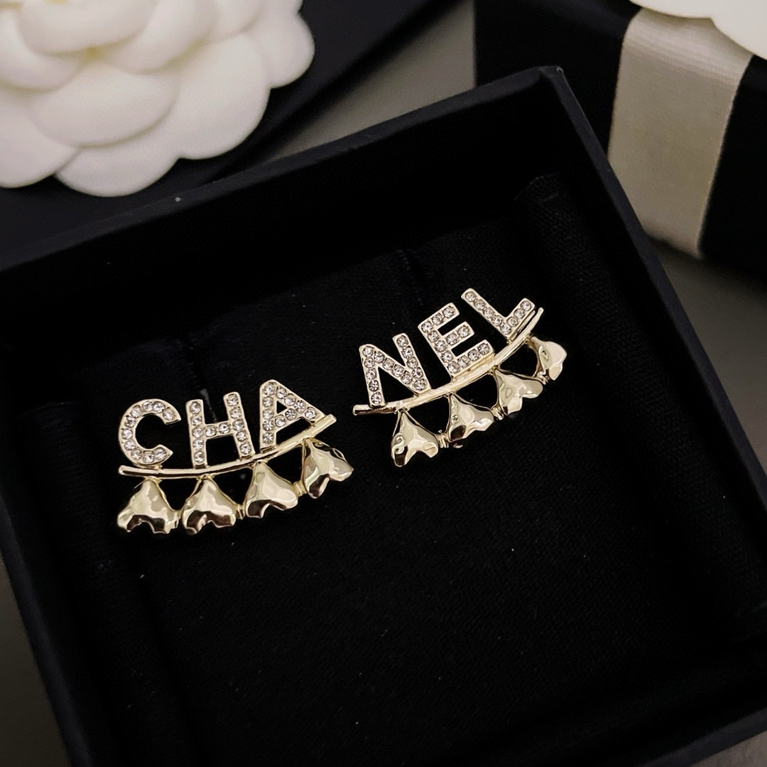Chanel-Chanel Silver CC Logo Hoop Earrings - XHT046