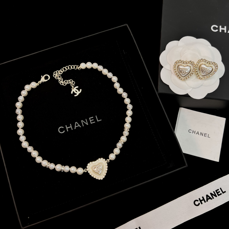 Chanel Double C Heart Charm Set - XTS040