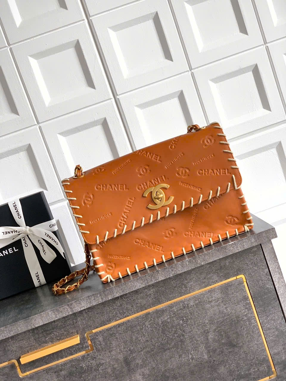 Chanel Intage Western CC Logo Jumbo Maxi Bag - XTX039
