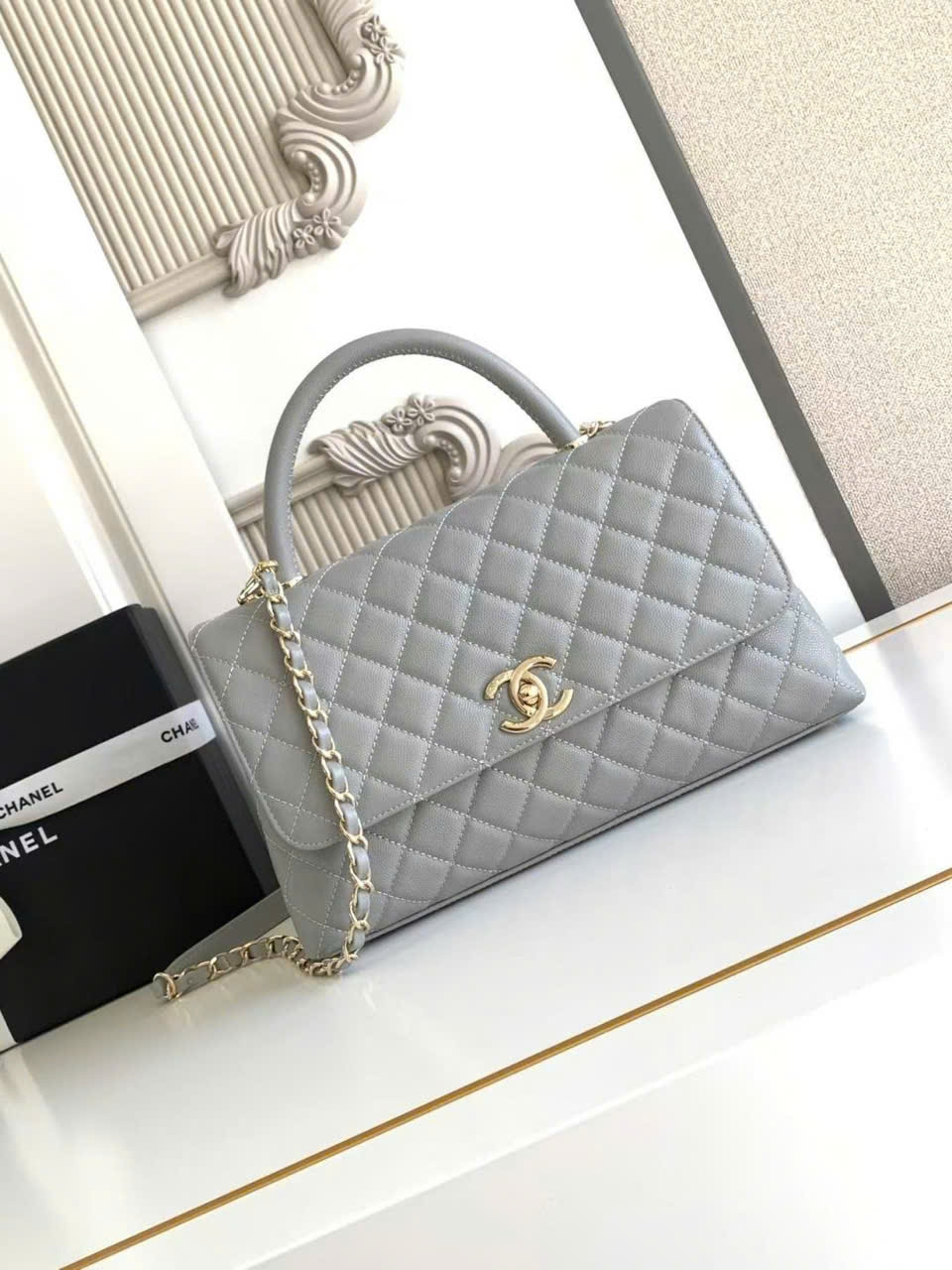 Chanel Matelasse Chain Shoulder Bag Grained Calfskin Leather - 901RH897