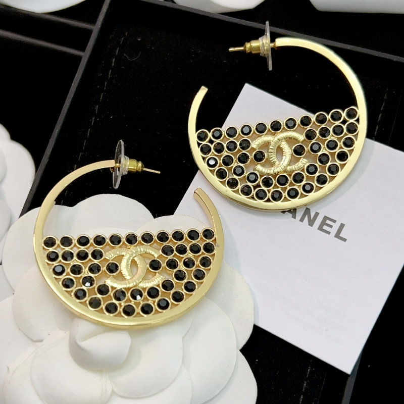 Chanel Noir Crescent Charms Earrings - XHT044