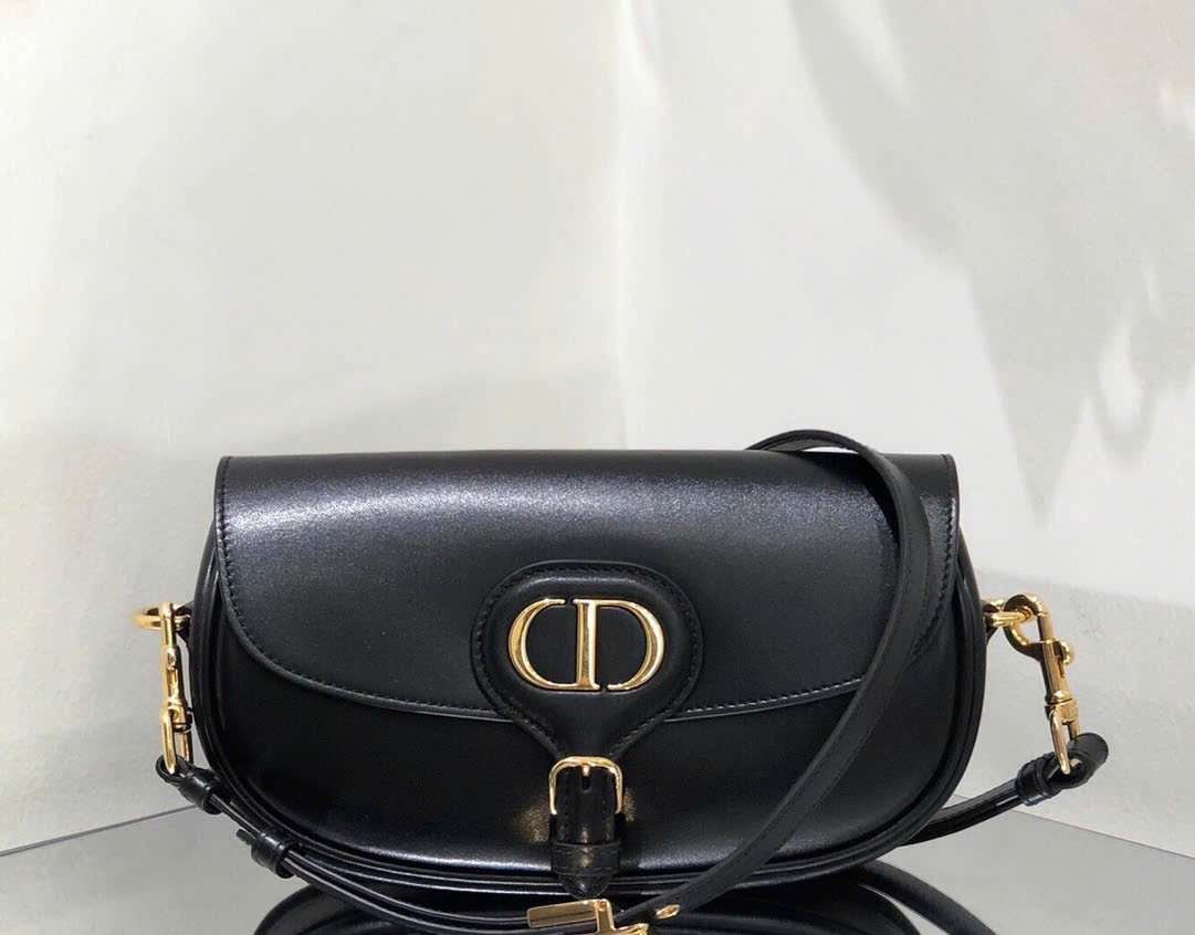 Dior Bobby East-West Bag Grained Calfskin - CDTX031