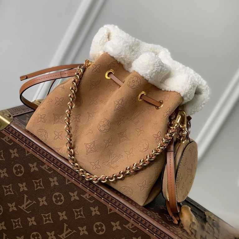 LV Bella Mahina Leather - M11839
