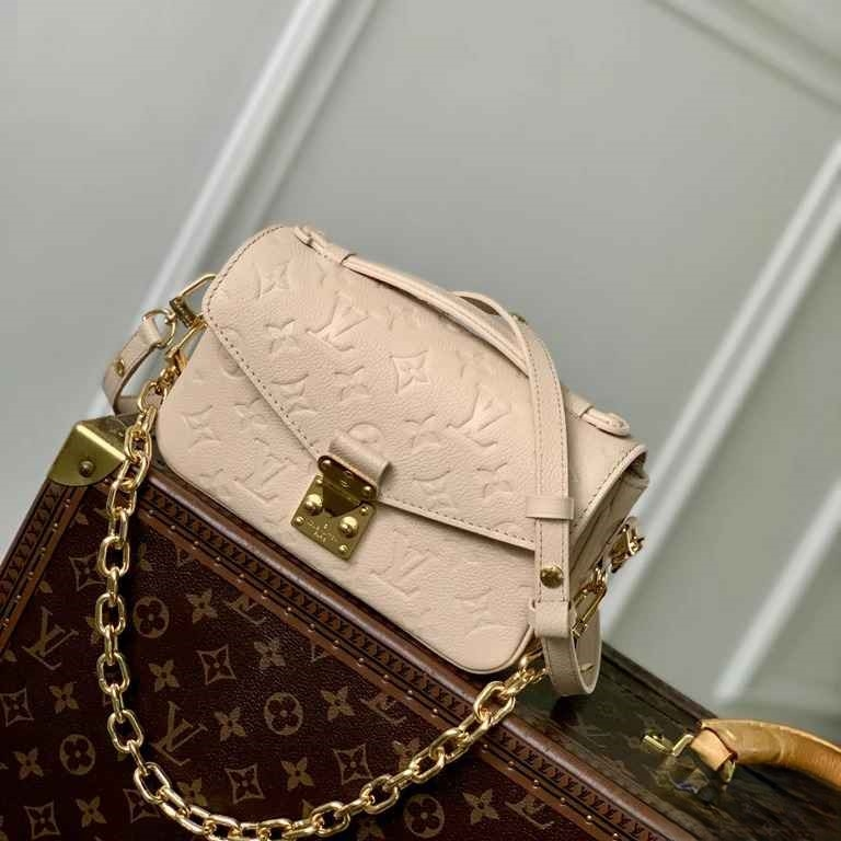 LV Pochette Métis East West Monogram Empreinte - M14322